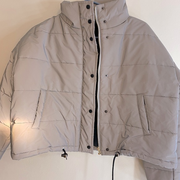 New jacket - Picture 2 of 5